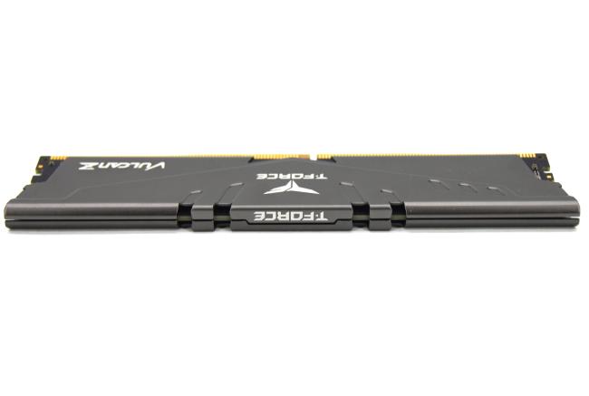 Оперативная память DDR4 8GB Teamgroup T-Force Vulcan Z