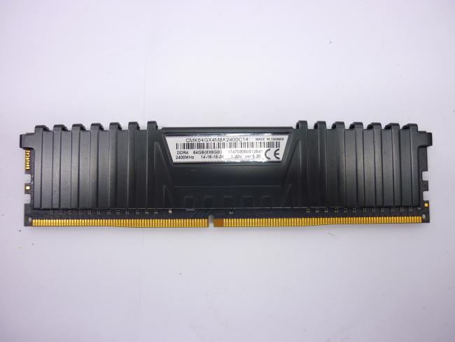 Оперативная память DDR4 8GB Corsair Vengeance LPX