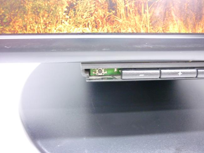Монитор 19" NEC MultiSync LCD195VXM+ без 1 кнопки