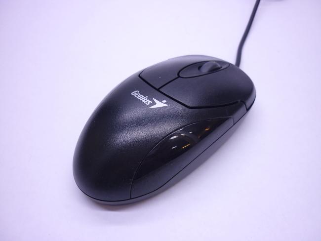 Мышь PS/2 Genius XScroll GM-03022P