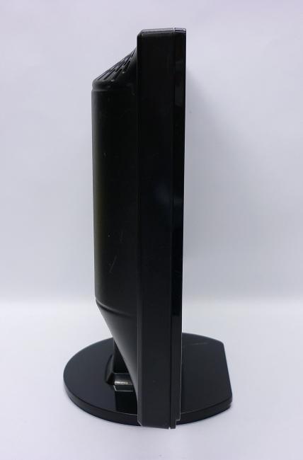 Монитор 15.6" Philips 160E1 царапины