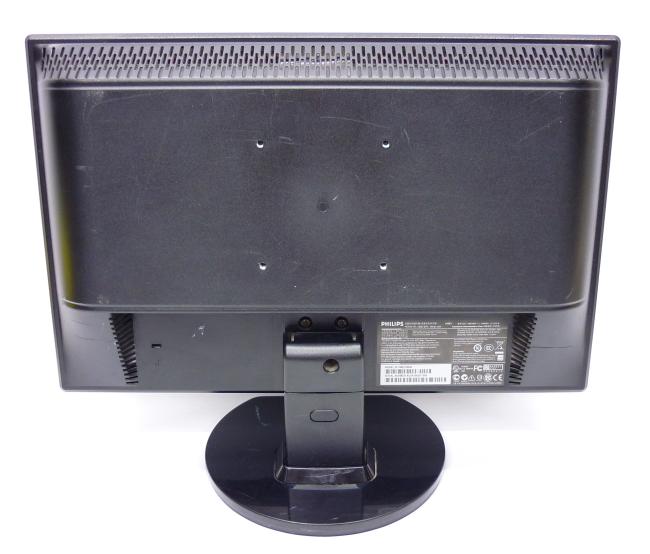 Монитор 15.6" Philips 160E1 царапины