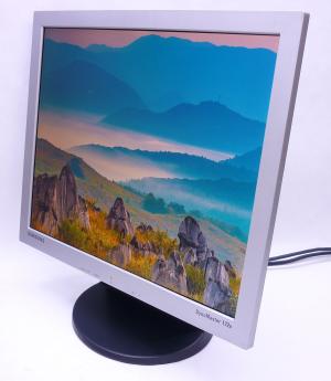 Монитор 17" Samsung SyncMaster 172V