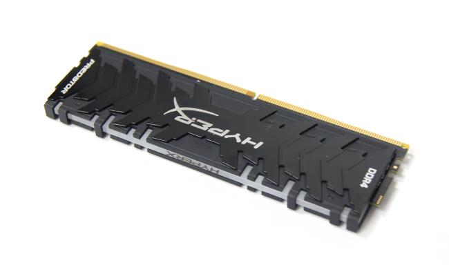 Оперативная память DDR4 8GB Kingston HyperX Predator RGB