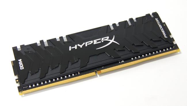 Оперативная память DDR4 8GB Kingston HyperX Predator RGB