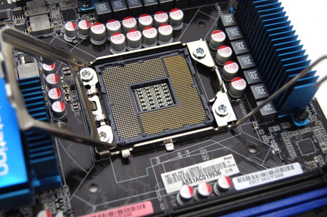 Материнская плата Asus P6T WS PRO