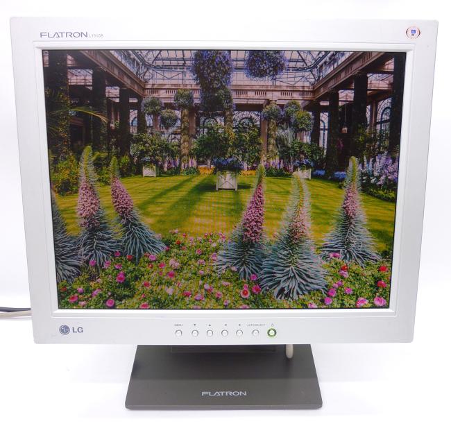 Монитор 15" LG Flatron L1510S