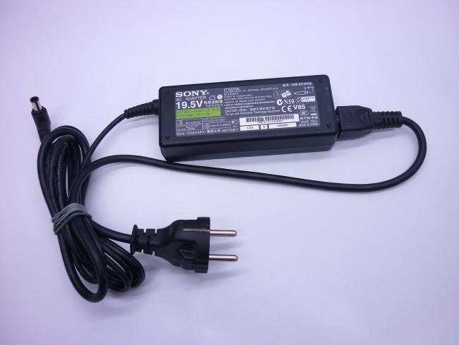Ноутбук SONY VAIO SVE1711G1RW