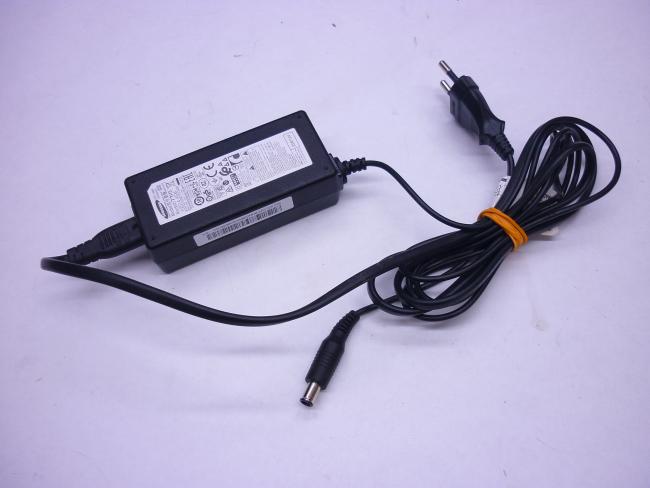 Монитор 23.6" Samsung S24C570HL