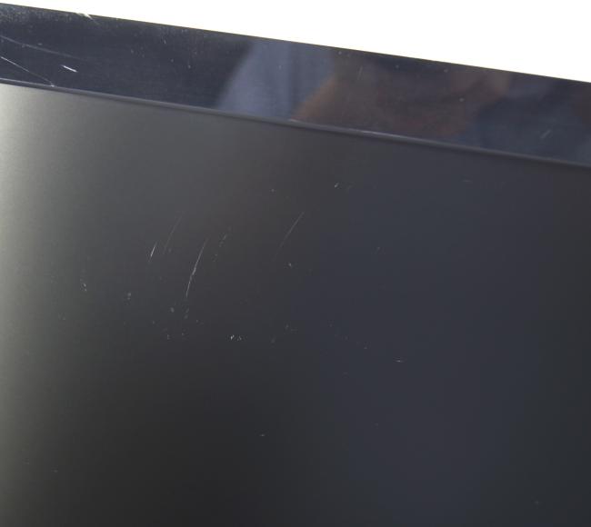 Монитор 24" Philips 246V5LH царапины