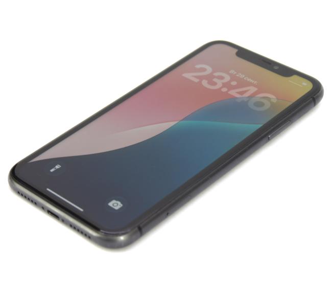 Смартфон Apple iPhone 11 64GB