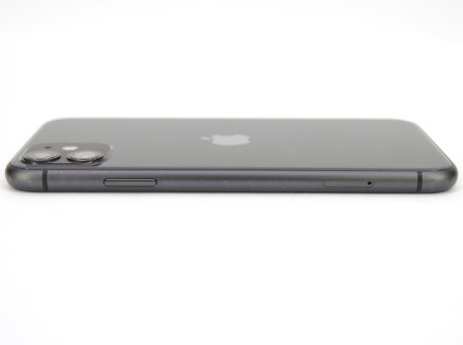 Смартфон Apple iPhone 11 64GB