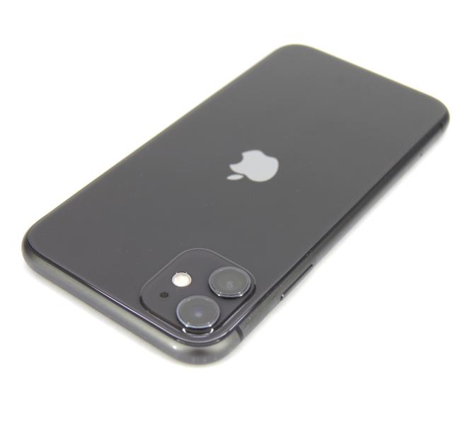 Смартфон Apple iPhone 11 64GB