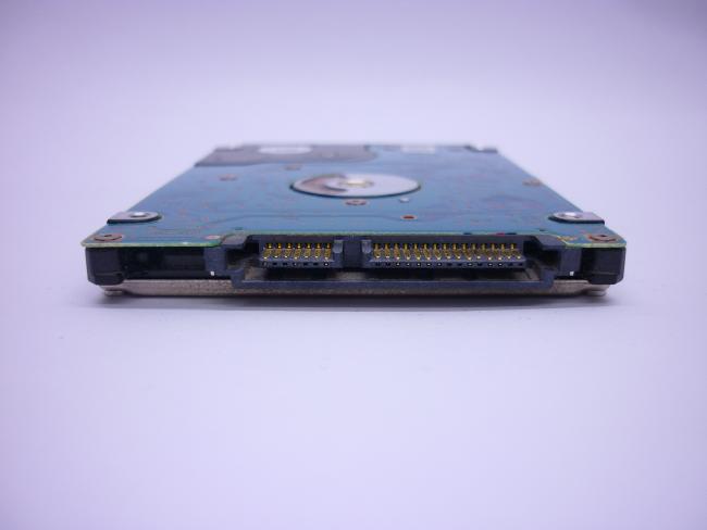 Жесткий диск 2.5" SATA 750GB Hitachi 