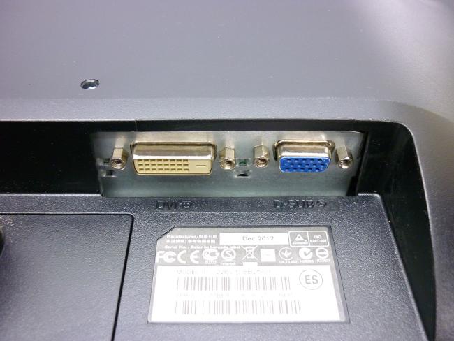 Монитор 21.5" Philips 226V3L