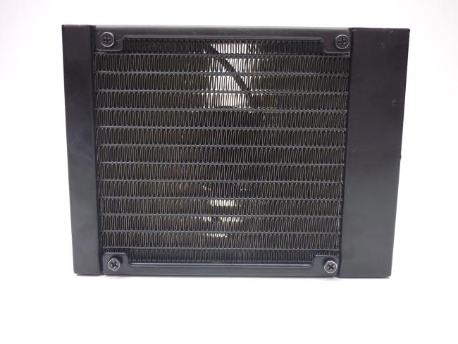 Система жидкостного охлаждения DeepCool LS320
