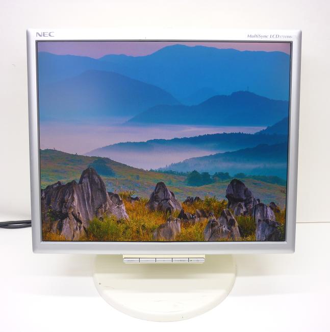 Монитор 17" NEC MultiSync LCD175VXM+ 