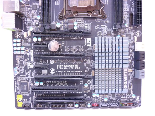 Материнская плата GIGABYTE GA-X79-UD3 (rev. 1.0)