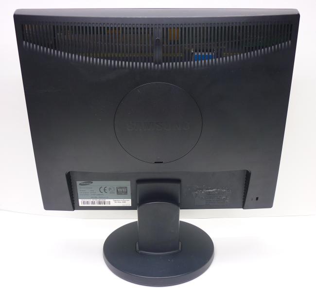 Монитор 19" Samsung SyncMaster 943N