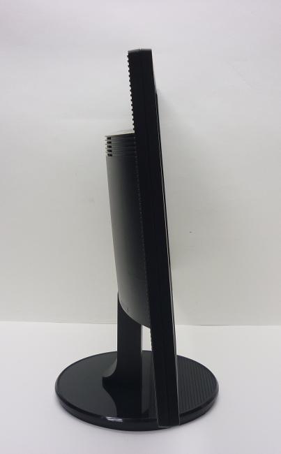 Монитор 21.5" Acer V226HQL Abd царапина на матрице