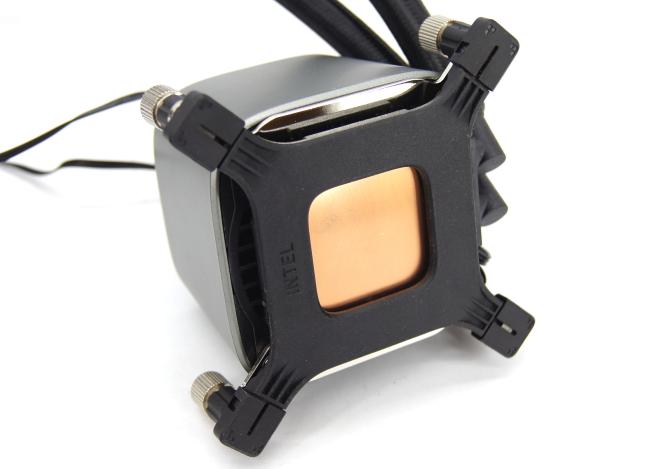 Система жидкостного охлаждения DeepCool LS520