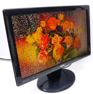 Монитор 18.5" BenQ GL950A царапины