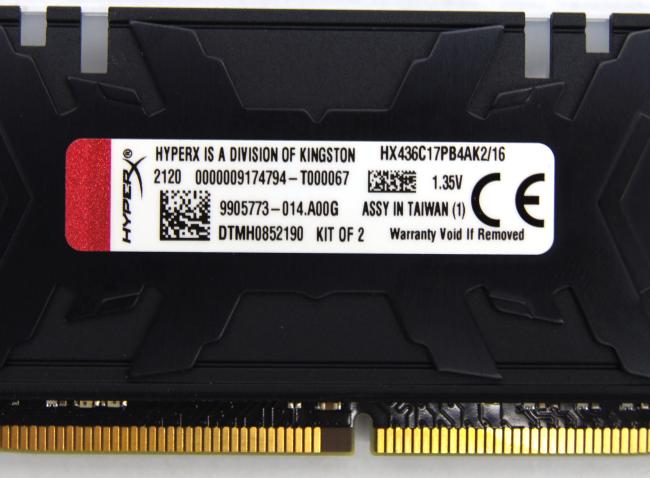 Оперативная память DDR4 16GB KIT 2x8GB Kingston HyperX Predator RGB