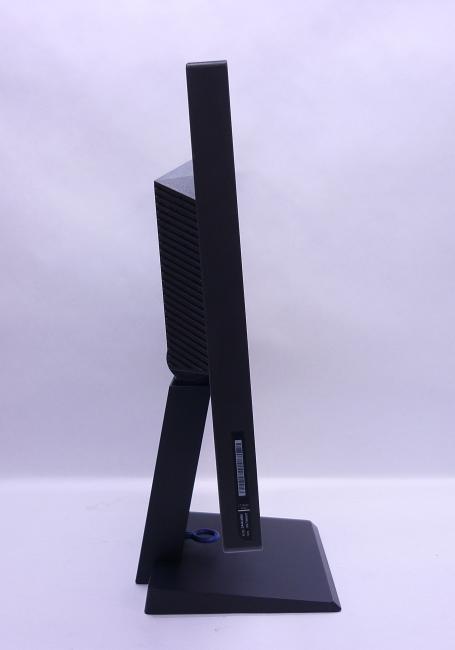 Монитор 19" Lenovo ThinkVision LT1952p царапины