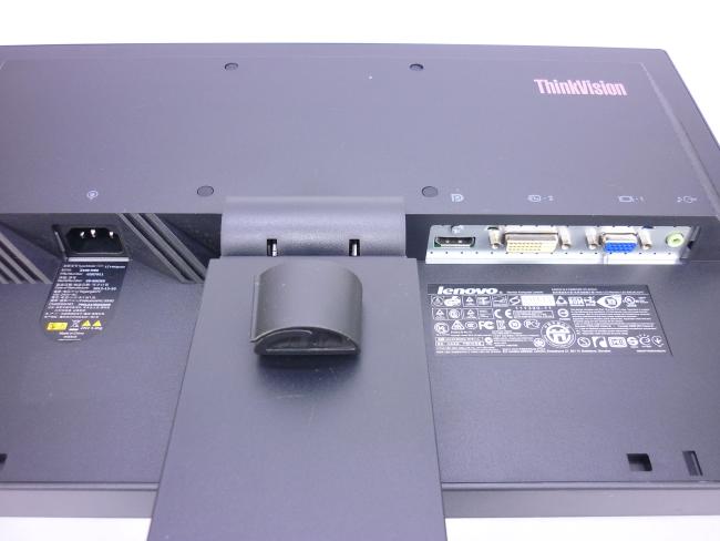 Монитор 19" Lenovo ThinkVision LT1952p незначительные царапинки