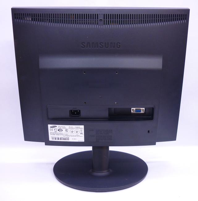 Монитор 19" Samsung SyncMaster E1920NR 