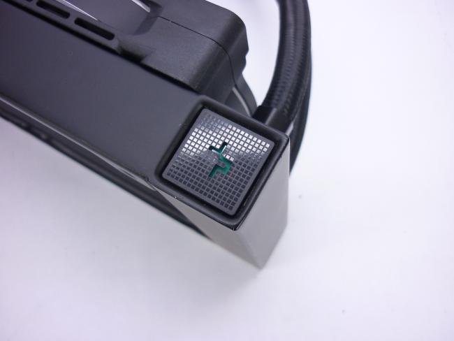 Система жидкостного охлаждения DEEPCOOL LS720 