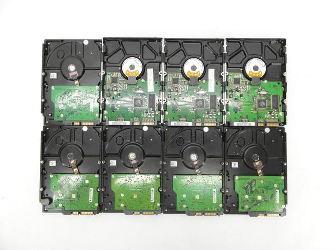 ЛОТ 8 штук 3.5 HDD SATA 80Gb