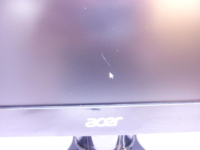 Монитор 24" Acer G246HYL bmjj царапинка