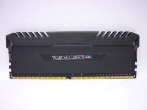 Оперативная память DDR4 8GB Corsair Vengeance RGB
