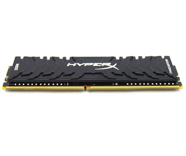 Оперативная память DDR4 8GB Kingston HyperX Predator RGB
