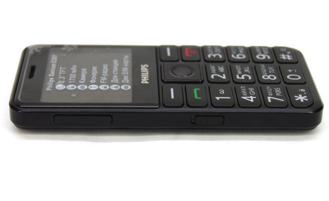 Сотовый телефон Philips Xenium E207