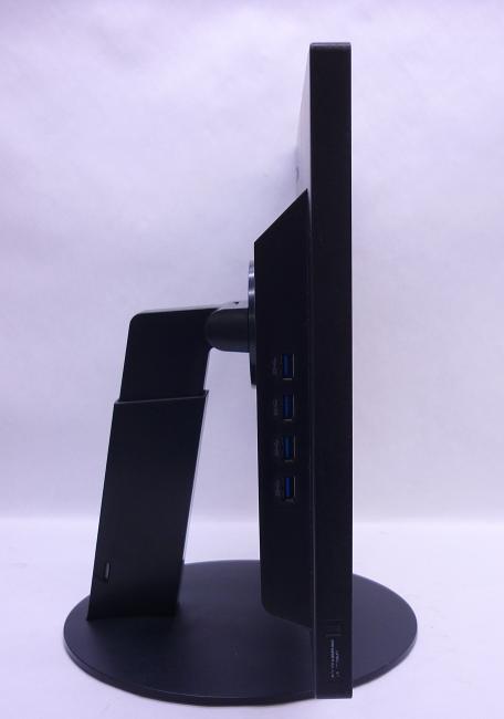 Монитор 21.5" Lenovo ThinkVision T2224pD царапина