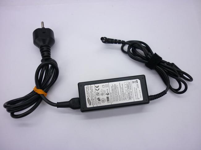 Монитор 15" Samsung 152S